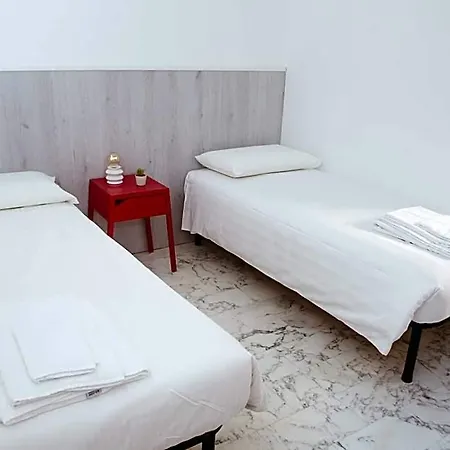 Boteroom Bed & Breakfast 3*
