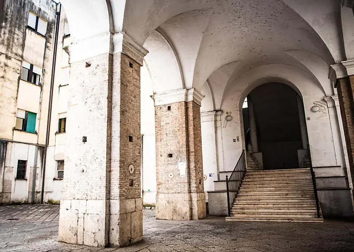 Oda ve Kahvaltı Boteroom 3*