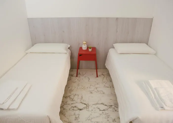 Boteroom Oda ve Kahvaltı 3*