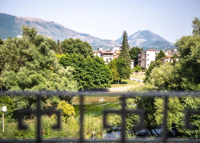 Boteroom Oda ve Kahvaltı 3*