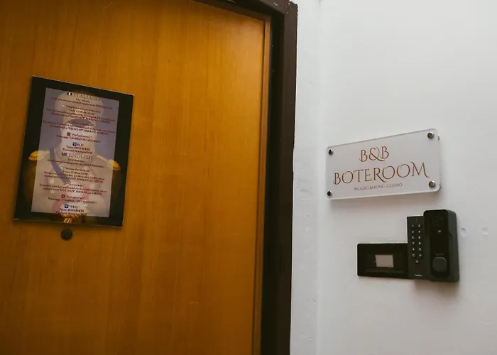 Oda ve Kahvaltı Boteroom 3*